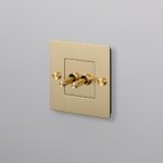 Slēdzis Buster + Punch London 1G DOUBLE TOGGLE SWITCH / BRASS, CTK-053452