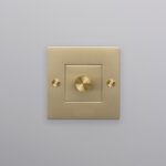 Dimmera slēdzis Buster + Punch London 1G DIMMER / 250W LED / BRASS, CDK-053435