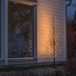 LED āra dekoratīvais koks Konstsmide Tree Amber Firefly, 2.1m, 504LED, 2200K, IP44, ar Firefly efektu