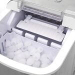 Ledus kubiņu pagatavotājs Caso IceChef Pro 3302, 120W, 2.2l, 500g/h, 2 izmēri