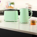 Elektriskā tējkanna Russell Hobbs Eden Pistachio 27364-70, 3000W, 1.7l, zaļa