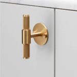 Mēbeļu rokturis Buster + Punch London T-BAR / PLATE / CROSS / BRASS, UTB-054026