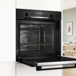 Iebūvējama cepeškrāsns ar papildu tvaiku Bosch Serie 6 HRG578BB7, 60x60cm, Air Fry, Auto Pilot 30