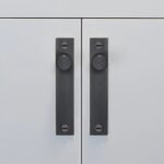 Mēbeļu rokturis Buster + Punch London FURNITURE KNOB / PLATE/ CROSS / SMOKED BRONZE, UFK-094584 Mēbeļu rokturis Buster + Punch London FURNITURE KNOB / PLATE/ CROSS / SMOKED BRONZE, UFK-094584