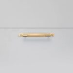 Mēbeļu rokturis Buster + Punch London PULL BAR / PLATE / LINEAR / BRASS, GPB-05301, 15cm