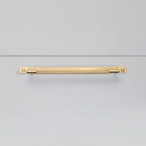 Mēbeļu rokturis Buster + Punch London PULL BAR / PLATE / LINEAR / BRASS, GPB-05306, 25cm