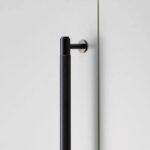 Mēbeļu rokturis Buster + Punch London CLOSET BAR / CROSS / BLACK, UCB-024587, 76cm