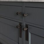 Mēbeļu rokturis Buster + Punch London FURNITURE KNOB / PLATE/ CROSS / SMOKED BRONZE, UFK-094584 Mēbeļu rokturis Buster + Punch London FURNITURE KNOB / PLATE/ CROSS / SMOKED BRONZE, UFK-094584