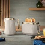 Grauzdiņu tosteris Russell Hobbs Brontë Stone 26761-70, 980W, Brushed Stainless Steel Gold