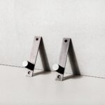 Mēbeļu rokturis Buster + Punch London FURNITURE KNOB / PLATE/ CROSS / SMOKED BRONZE, UFK-094584 Mēbeļu rokturis Buster + Punch London FURNITURE KNOB / PLATE/ CROSS / SMOKED BRONZE, UFK-094584