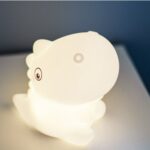 LED Nakts lampa uzlādējama Star Trading NightLight Dinosaur, 15cm, 8LED, RGB+W, ar taimeri, USB-C