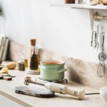 Rokas blenderis ar piederumiem KitchenAid Hand Blender Almond Cream 5KHBV83EAC, 180W, 11600 apgr./min.