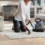 Paklāju un mēbeļu tīrītājs ar mazgāšanu Bissell SpotClean Pet Plus 37241, 330W, 1.1l