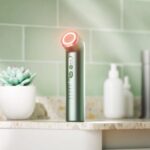 LED gaismas terapijas ierīce Nanoleaf 6-in-1 Light Therapy Wand, Anti-Aging, Acne, Repair, Soothe, Cooling, Heating