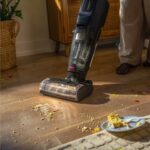 Bezvadu putekļu sūcējs ar mazgāšanu Bissell CrossWave HydroScrub Select 4284N, 25.9V, LED, 0.66l, ZeroGap