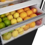 Ledusskapis ar saldētavu Hisense RB435N4BFE, 201x59.5cm, 336l, No Frost, CrispZone, Black Steel