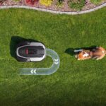 Zāles pļāvējs robots Roborock RockNeo Q105, 500m², RTK+VSLAM, 4Ah, Sentisphere, IPX6