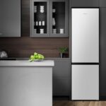 Ledusskapis ar saldētavu Hisense RB435N4BWE, 201x59cm, 336l, NoFrost, SuperFrost, Moisture Fresh Crisper