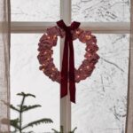 LED dekorācija vainags Star Trading Wreath Molly, 35cm, 60LED, IP20, 3xAA, ar taimeri, Auduma/Velveta
