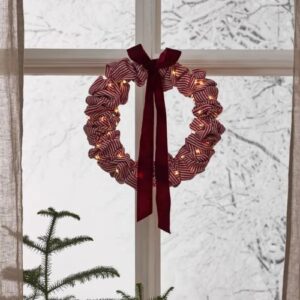 LED dekorācija vainags Star Trading Wreath Molly, 35cm, 60LED, IP20, 3xAA, ar taimeri, Auduma/Velveta